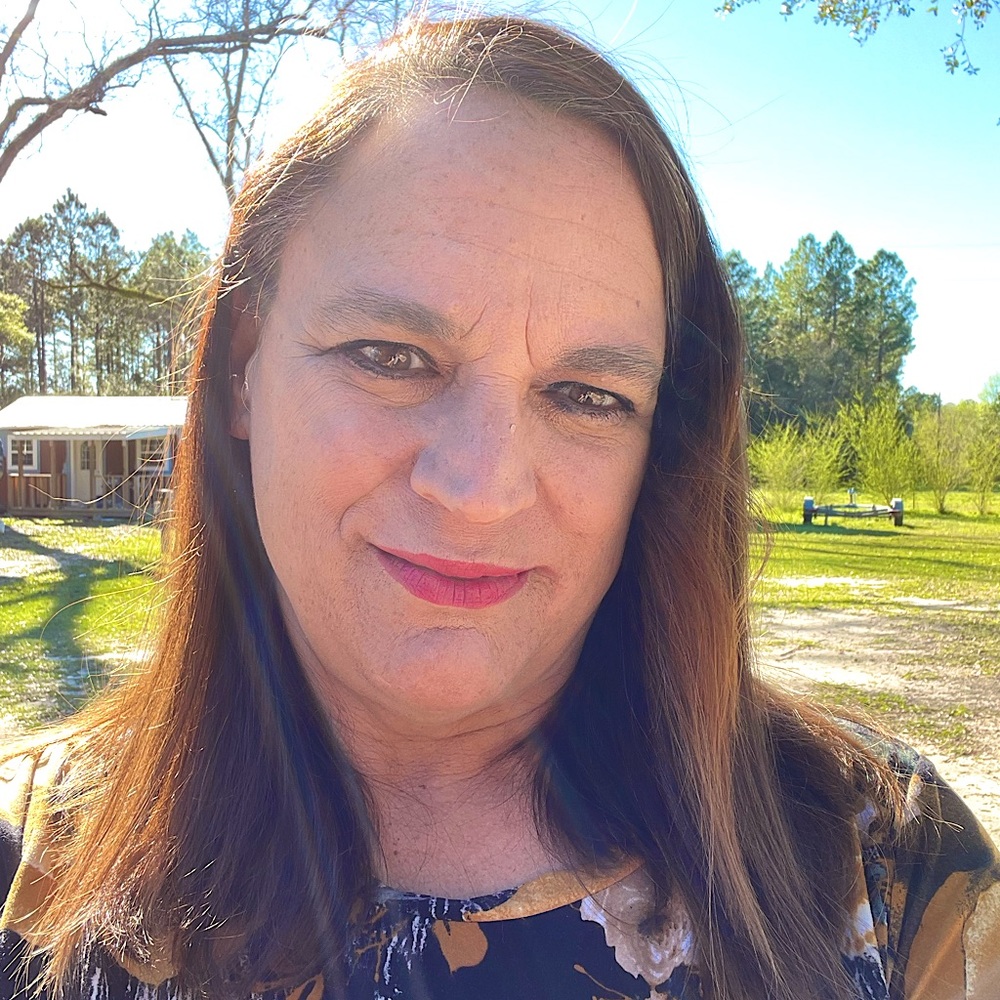 Meet your Posher, Sharon